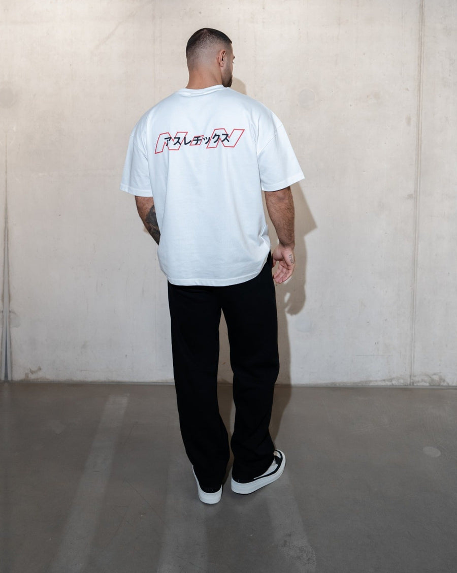 NON Japan Tee Weiß – Look Rückseite