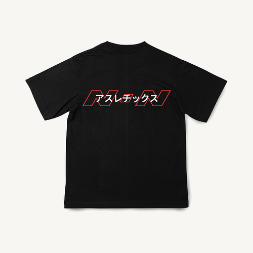 NON Athletics Oversized Tee in Schwarz – Rückansicht mit N·N Logo und アスレチックス Schriftzug